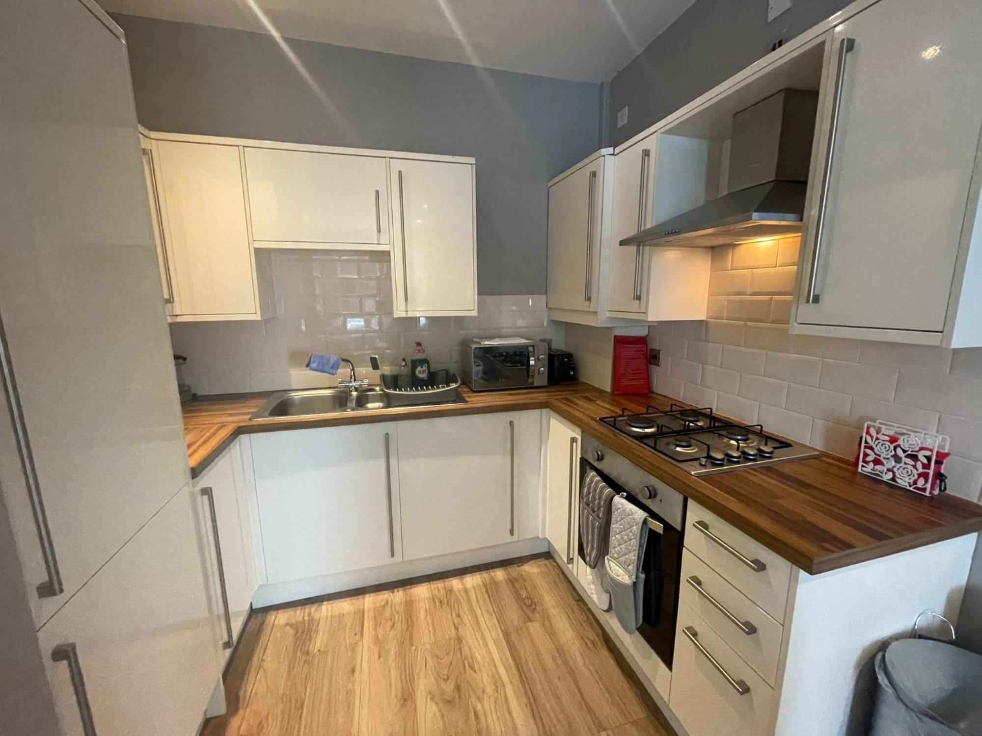 Spacious Central 2Bed Apartment Wilmslow Exterior foto